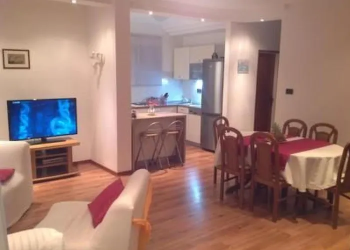 Mit Garten- Grill Und Terrasse By Interhome *